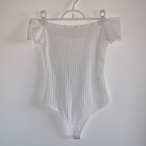 ✨ NWT Lovers + Friends | Bodysuit - Picture 2 of 4